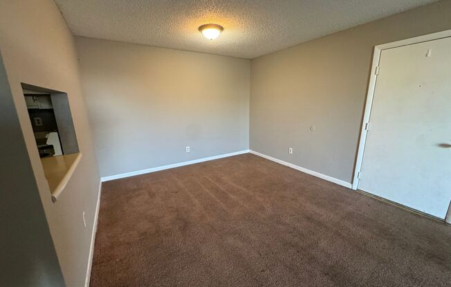 3 beds, 2 baths, 1,155 sqft, $1,050, Unit D03
