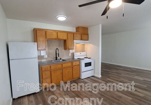 1322 E. Bulldog Lane