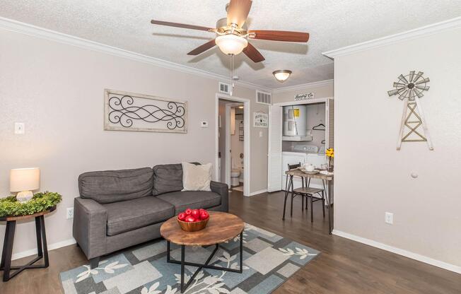 1 bed, 1 bath, 485 sqft, $1,014