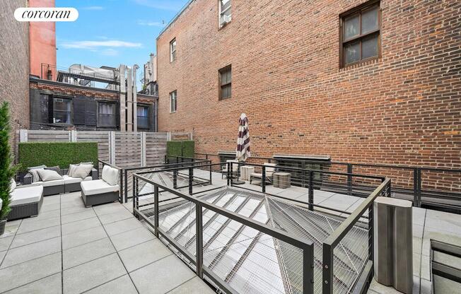 577 BROADWAY