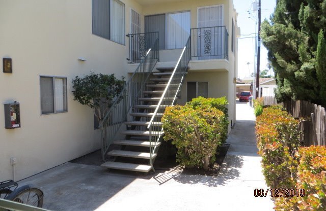 30TH ST (4726)