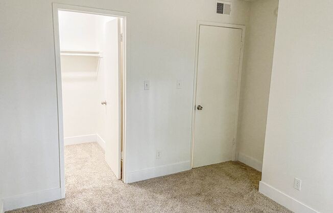 2 beds, 1 bath, 900 sqft, $1,650, Unit 218