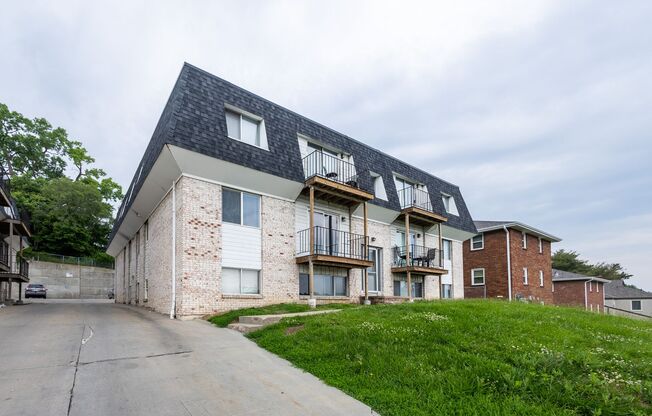 46th Street Apartments