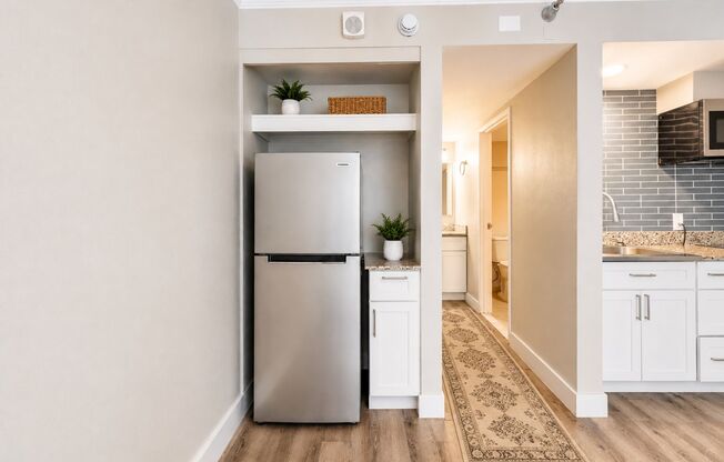 Studio, 1 bath, 364 sqft, $1,043, Unit 3111 (1510)