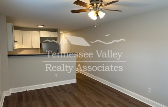 ALL NEW! Renovated, Move In Ready 1 bed/1 bath convenient to downtown and I-40!