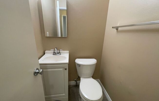 Silverwood Apartments (587)