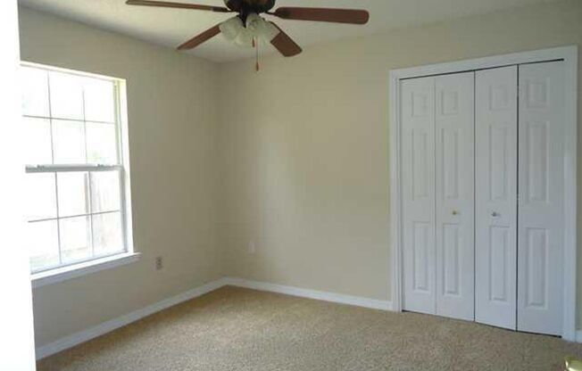 3 beds, 2 baths, $1,900
