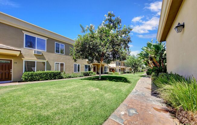 2 beds, 1 bath, $2,095, Unit # 47