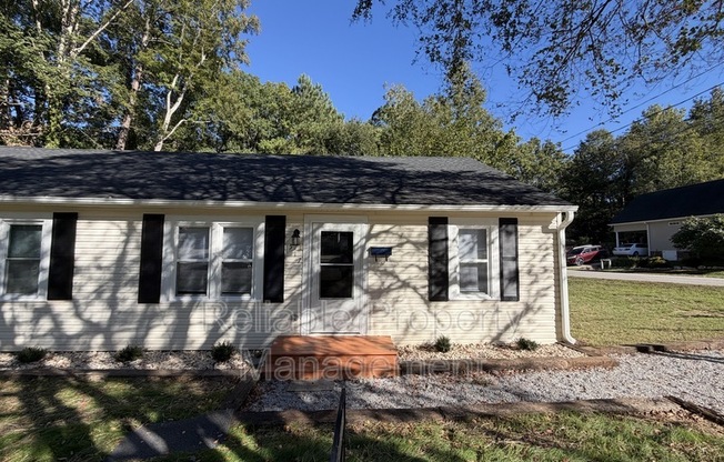517 S FUQUAY AVE