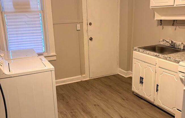 Spacious Baltimore Rowhome with Modern Updates – Available Now in Reservoir Hill