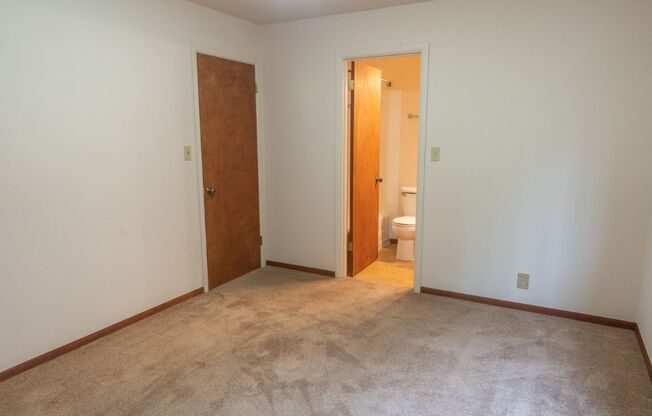 1 bed, 1 bath, $2,100