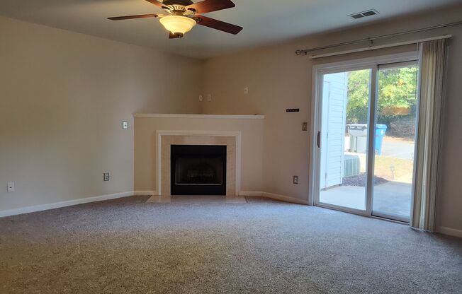 2 beds, 2.5 baths, $1,600