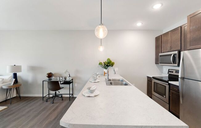 1 bed, 1 bath, 726 sqft, $995, Unit 210