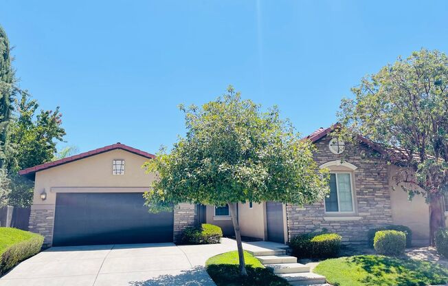 $2,550 Copper & Cedar, 4 Bedrooms - E Via Verde Dr, Fresno - Copper River Community