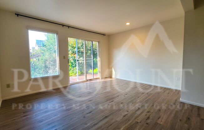 Fully Transformed End Unit in Downtown Poulsbo