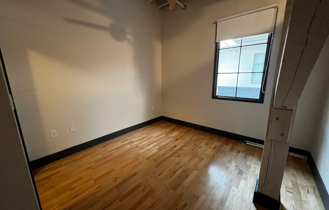 1 bed, 1 bath, 715 sqft, $1,365, Unit 248