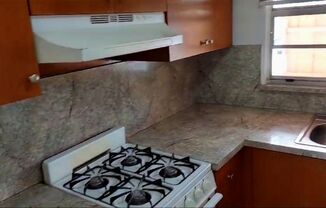 1 bed, 1 bath, 750 sqft, $1,750, Unit C26