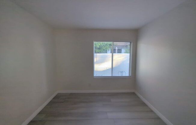 1 bed, 1 bath, $2,900, Unit UNIT 5 REHAB