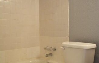 1 bed, 1 bath, $555, Unit A-6