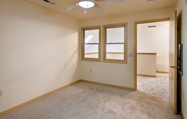 2 beds, 2 baths, 1,025 sqft, $1,490, Unit 602-313