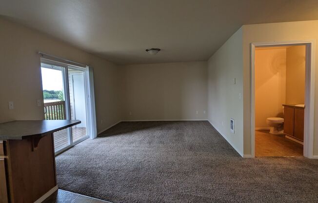 2 beds, 2 baths, 994 sqft, $1,425, Unit E301