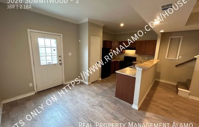 5026 Summitwood