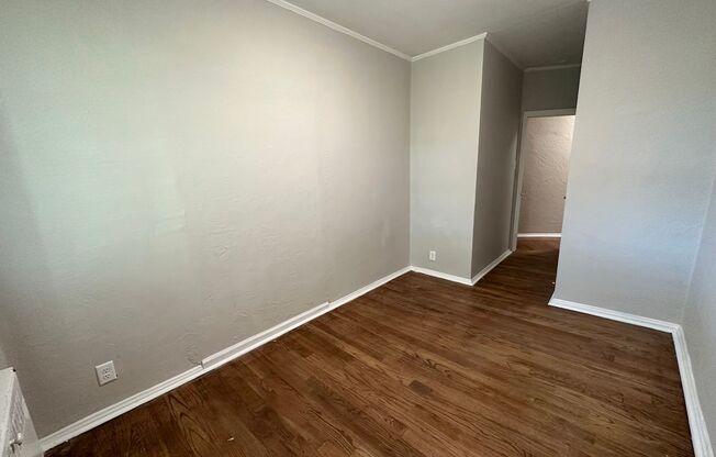 3 beds, 2 baths, 1,400 sqft, $1,750, Unit Unit 3-B