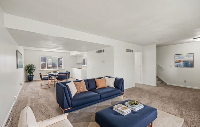 1 bed, 1 bath, 576 sqft, $995, Unit Chapel Terr-6916