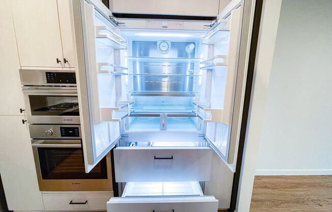 2 beds, 2 baths, 1,140 sqft, $6,195, Unit 324