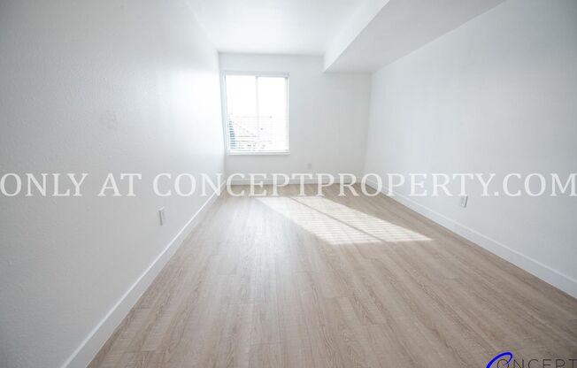 1 bed, 1 bath, 599 sqft, $1,275, Unit 09