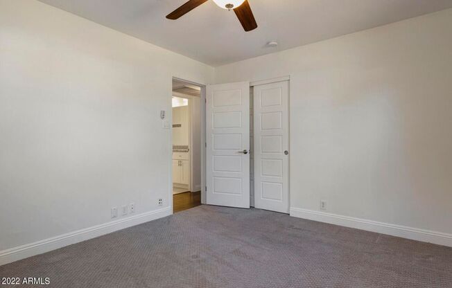 3 Bedroom 2 Bathroom Palms Parkway HOA