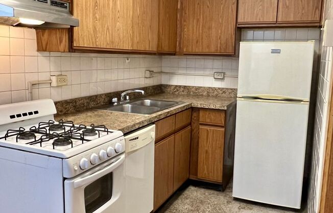 Studio, 1 bath, 300 sqft, $1,565, Unit 530-508