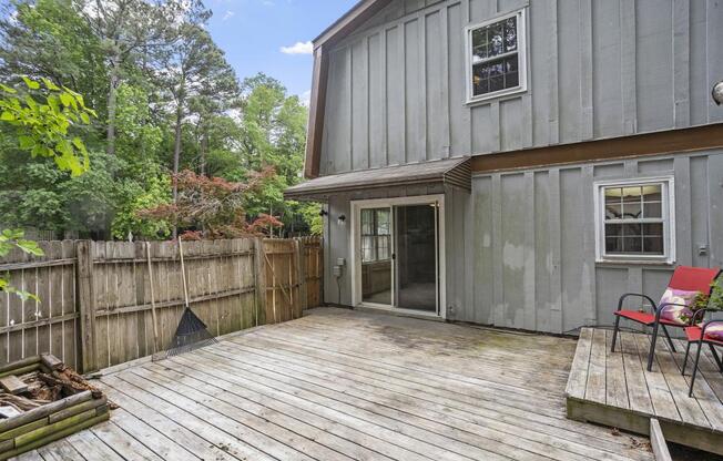 1801 QUAIL RDG RD