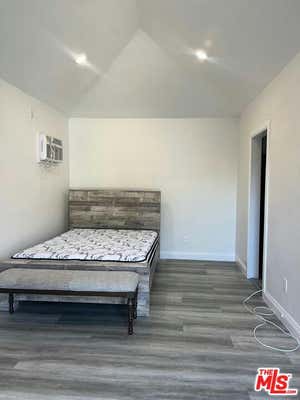 Studio, 1 bath, 400 sqft, $1,995, Unit 3