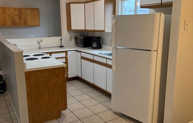 3 beds, 1 bath, $1,500