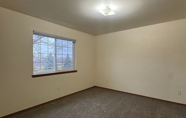 2 beds, 1 bath, $1,224, Unit 317