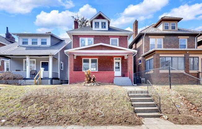 1031 LINWOOD AVE
