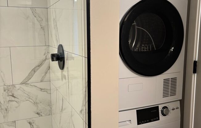 Studio, 1 bath, 494 sqft, $1,925, Unit 403