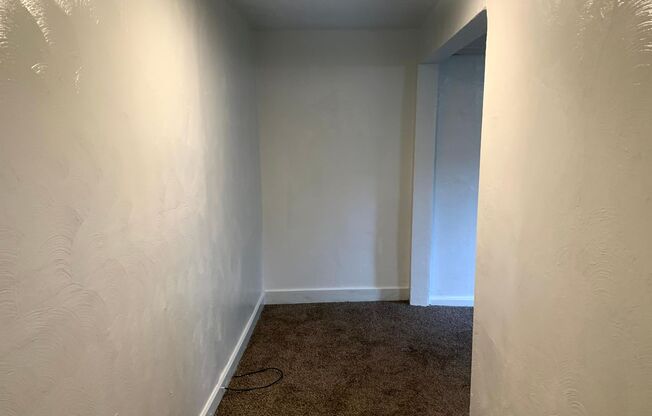 4 Bed, 2 Bath Home in Bloomfield - Convenient Location, Off-Street Parking - Available November 10th!