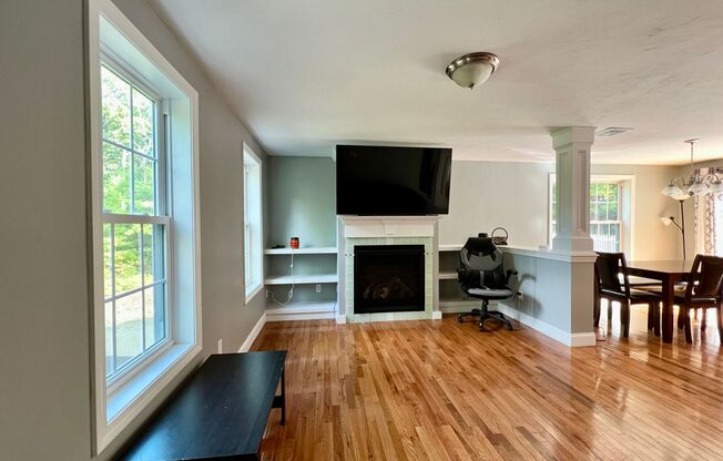 AVAIL. NOW: 3 BED/2.5 BATH SINGLE FAMILY (PLYMOUTH, MA)