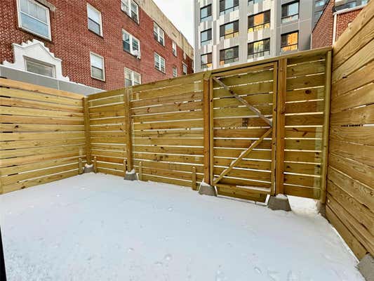 1 bed, 1 bath, 550 sqft, $2,400, Unit 1D