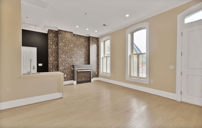 Available Now! Two Bed/Two Bath in the Most Walkable Part of DC, Logan Circle!