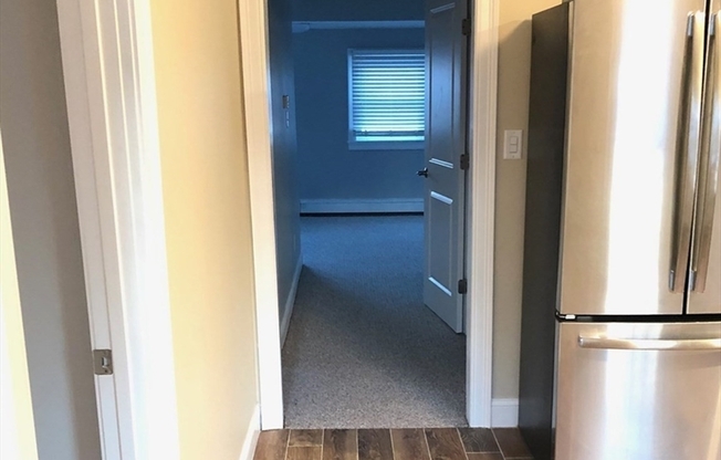 67 R ELM ST