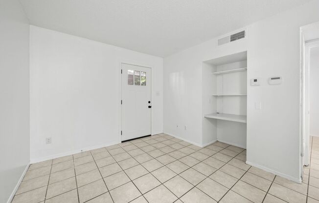 2410 Longview Condos (Mesquite Condos)