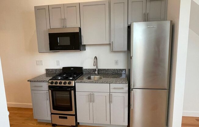 Studio, 1 bath, 9,999 sqft, $1,695, Unit 64-505