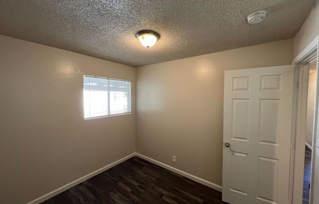 3 beds, 2 baths, $1,625