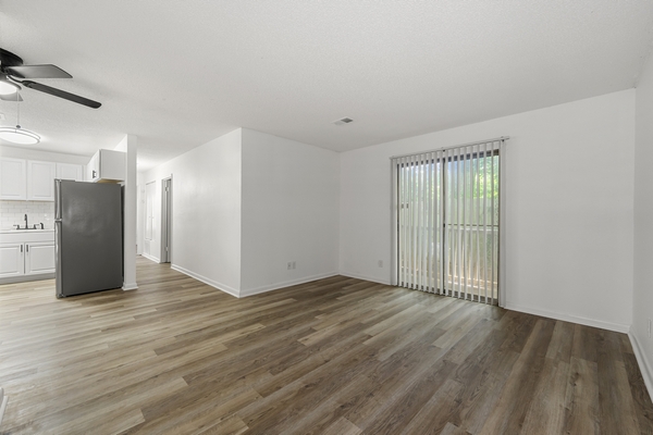 Sterling Glen Apartments