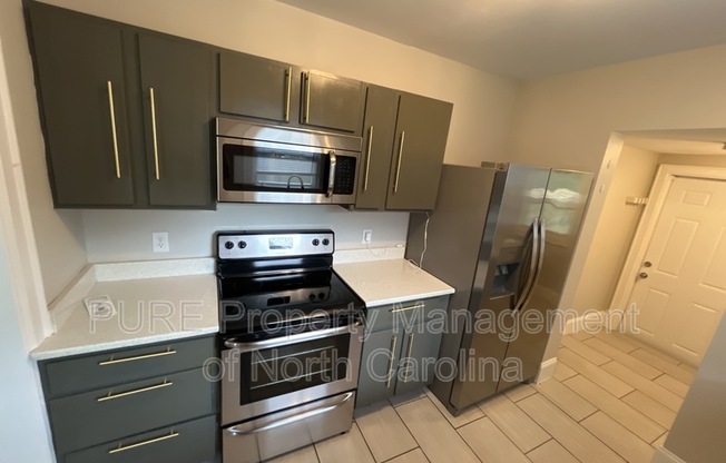 3 beds, 1 bath, 1,286 sqft, $1,695