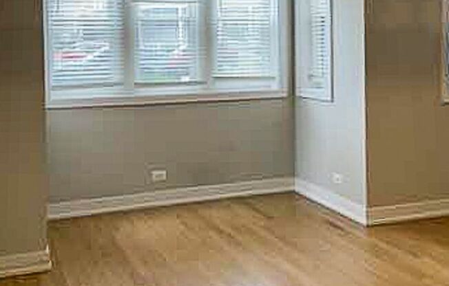 1 bed, 1 bath, 820 sqft, $1,950, Unit 4861P-G