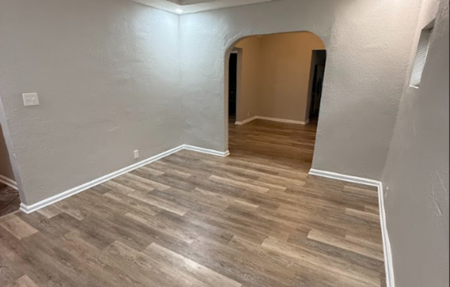 Beautifully Remodeled 3-Bedroom Single Family Home – Move-In Ready!